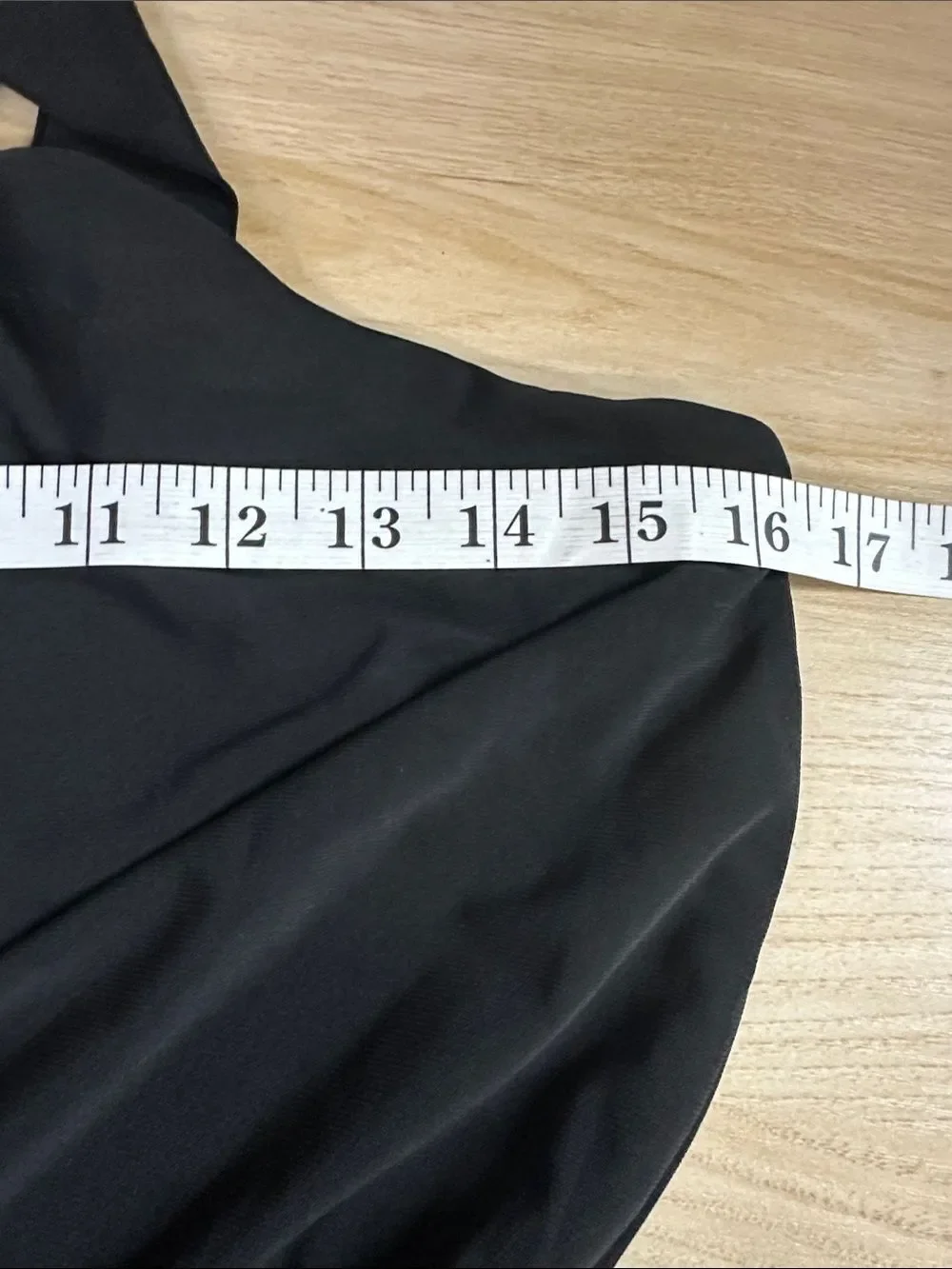 Gilli sleek black